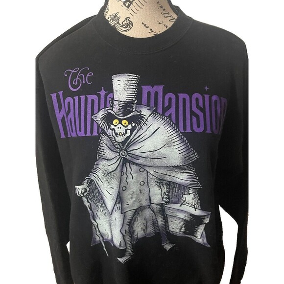 Disney World Haunted Mansion A Ghost Will Follow You Home Sweatshirt Size Medium - Picture 3 of 14